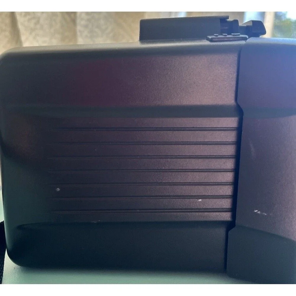 Polaroid One Step 600 Vintage Instant Camera, Black untested